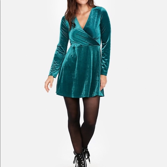 Express Dresses & Skirts - #012 - Express Green Flare Dress size Medium